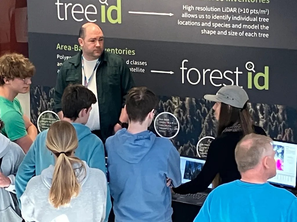 Tree-ID-booth-1024x768