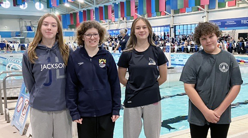4-swimmers