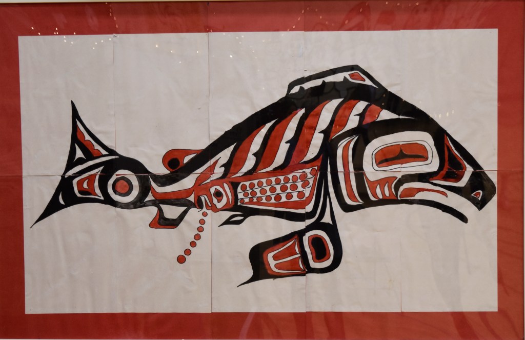 SAW-salmon-facing-right