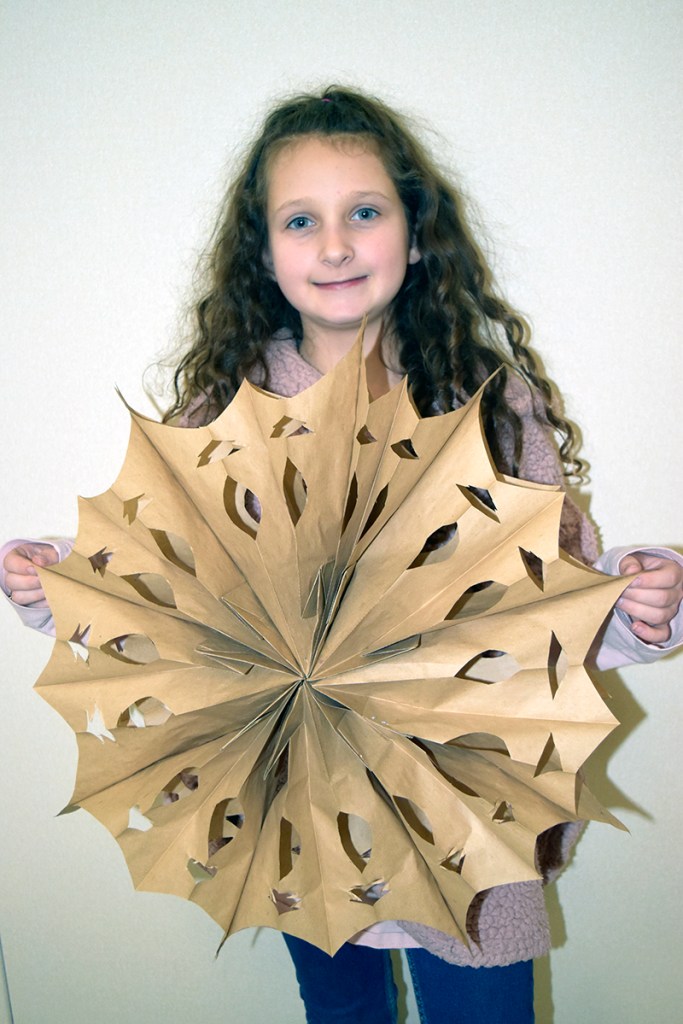 AES-girl-holding-star-1