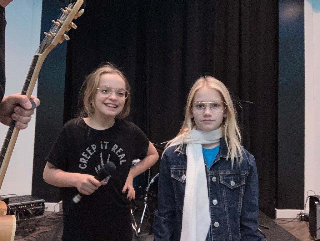 Hillcrest-two-girls
