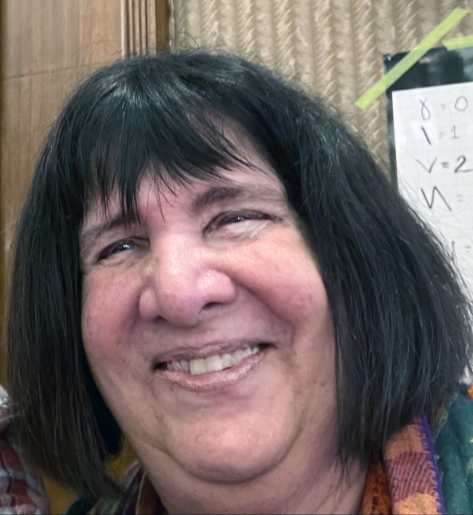 lady-with-short-dark-hair