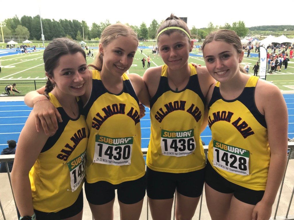 Sr-girls-4-by-400