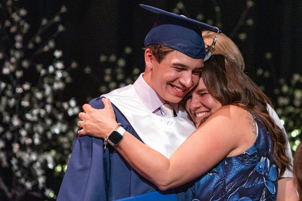 1-SAS-GRAD-2020-17-230PM-KB2_4953