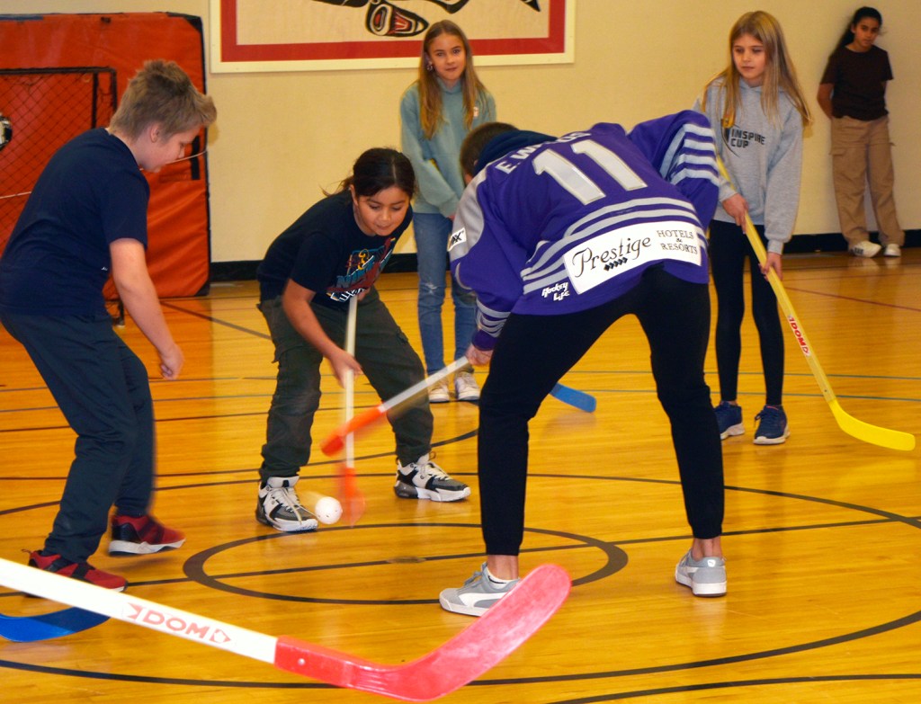 floor-hockey-SAW