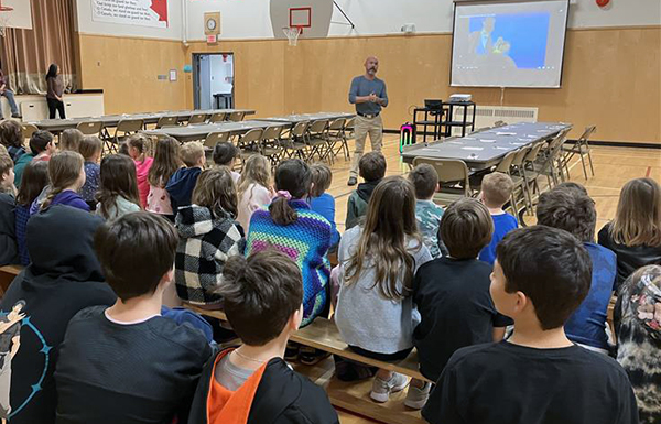 NC-David-talking-to-students