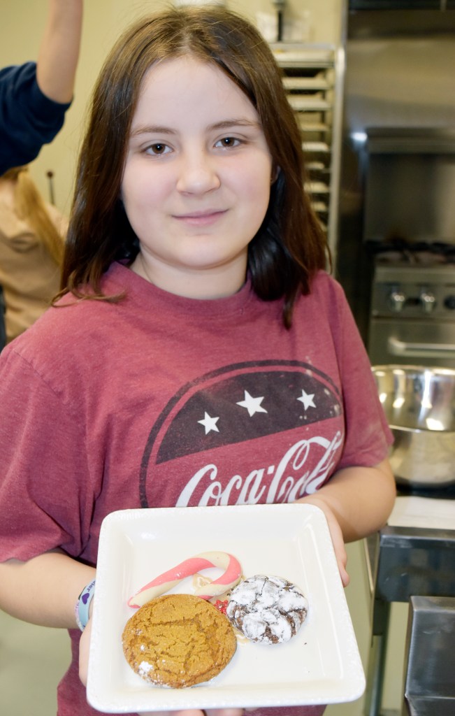 SCgirl-with-cookies-1