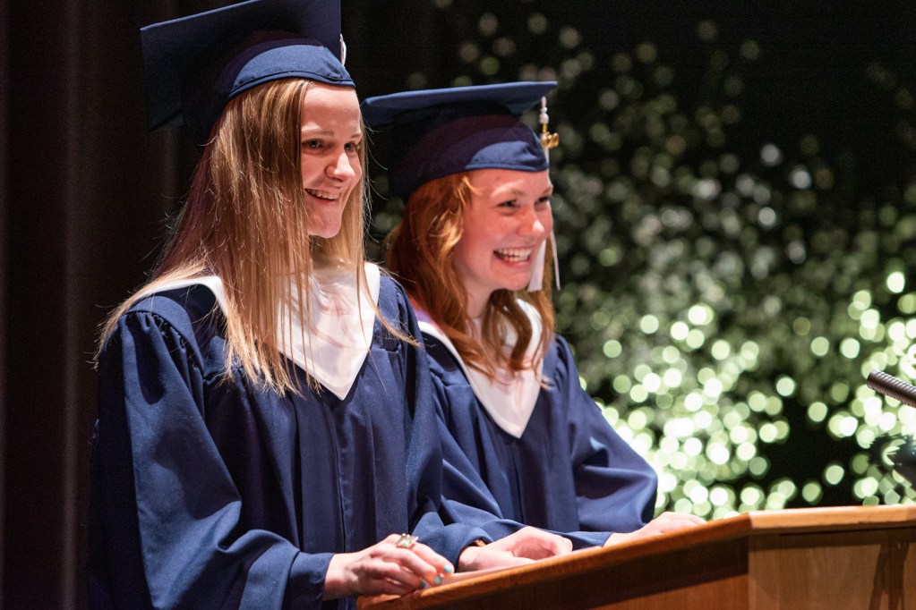 49-SAS-GRAD-2020-16-300PM-KB2_4207