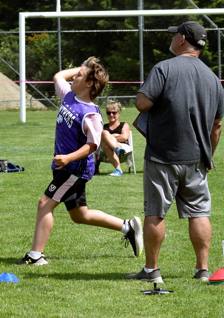 ball-throw-boys2-v