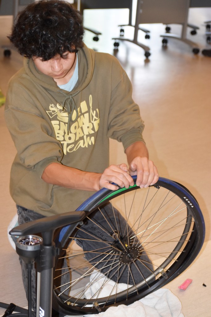 fixing-wheel2